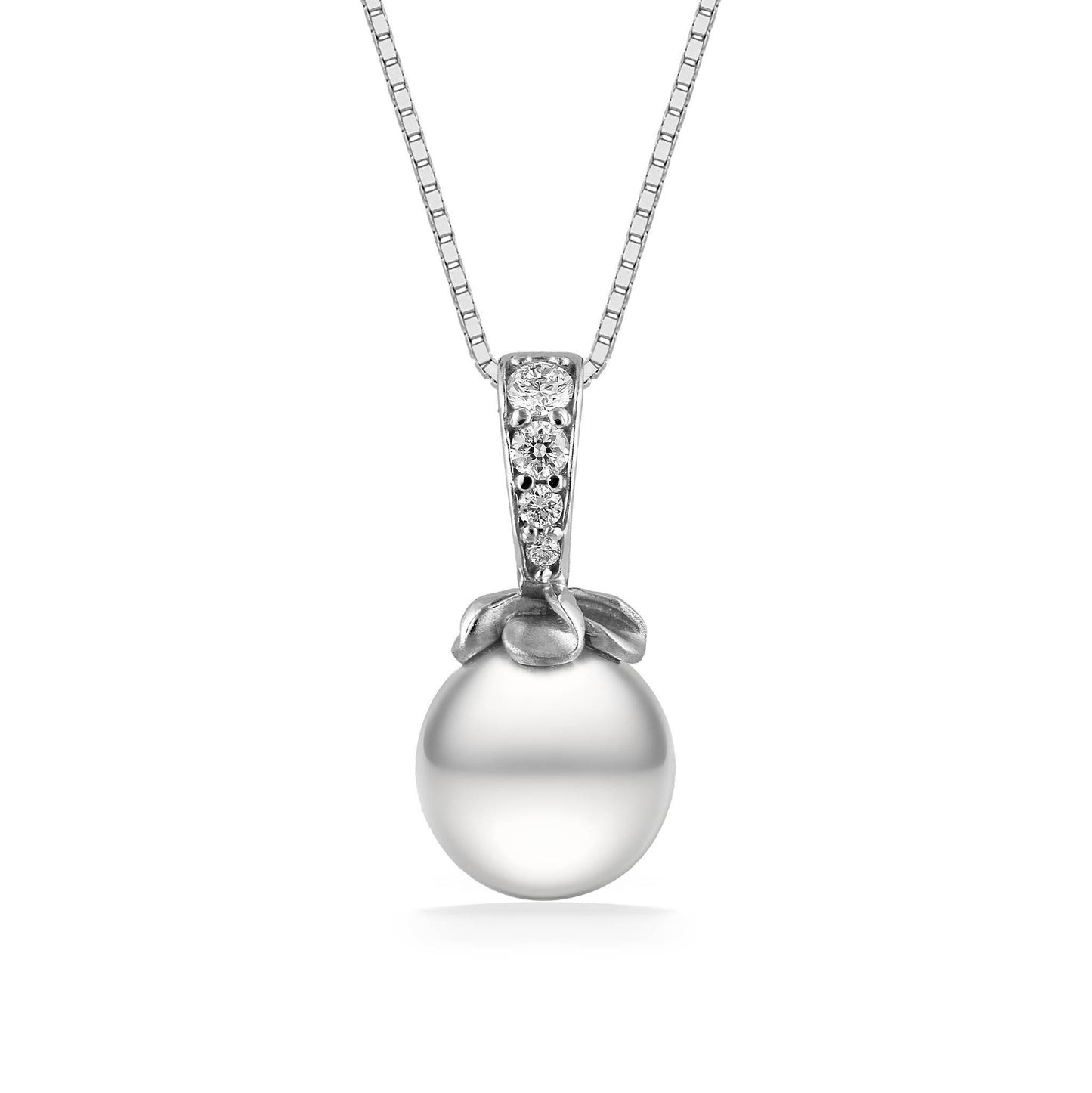 White akoya pearl pendant with diamond-studded 14k white gold bail & plumeria cap on a fine chain. Item No. 44702