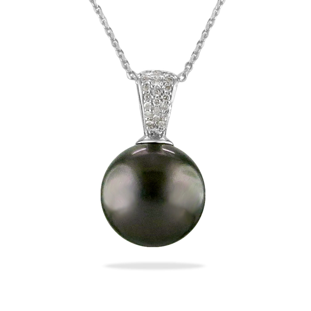 White gold necklace featuring a glossy 13mm tahitian pearl and pavé-set diamond detailed pendant setting. Item No. 19977