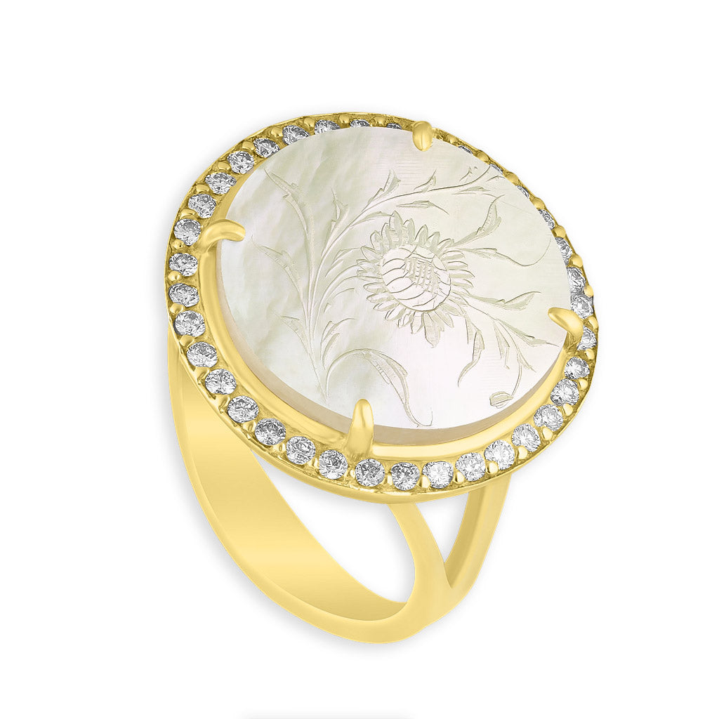 41812 - 14K Yellow Gold - Gaming Counter Halo Ring