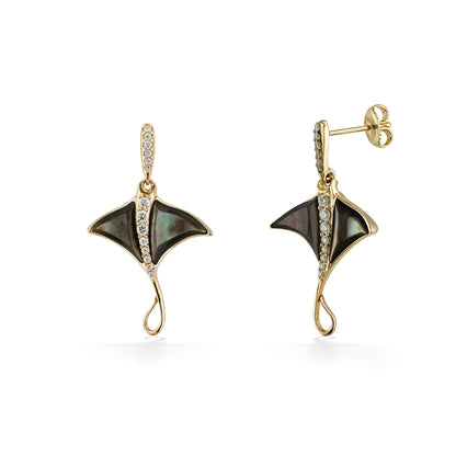 Manta ray earrings with 14k yellow gold post & earnuts, showcasing Tahitian mother-of-pearl inlay & diamonds. Item No. 774021