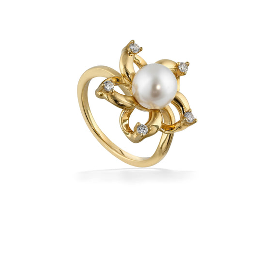 Yellow gold floating plumeria ring with a white Akoya pearl centerpiece & sparkling diamond accents. Item No. 45361