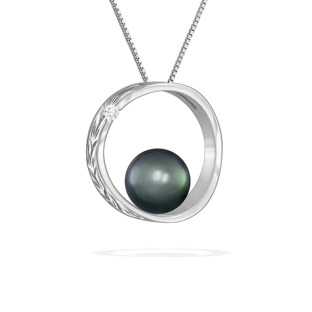 43165 - 14K White Gold - Moon and Star Pendant