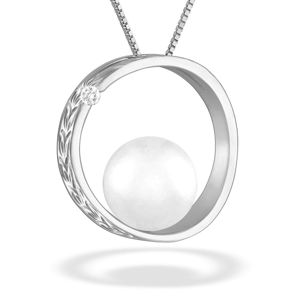 43801 - 14K White Gold - Moon and Star Pendant