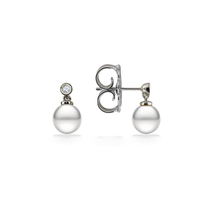 Vintage 925 sterling silver and freshwater pearl earrings, $10 each | Used - like new | A$10.00 | Adelaide, South Australia Vintage 925 sterling silver and freshwater pearl earrings, $10 each | Used - like new | A$10.00 | Adelaide, South Australia